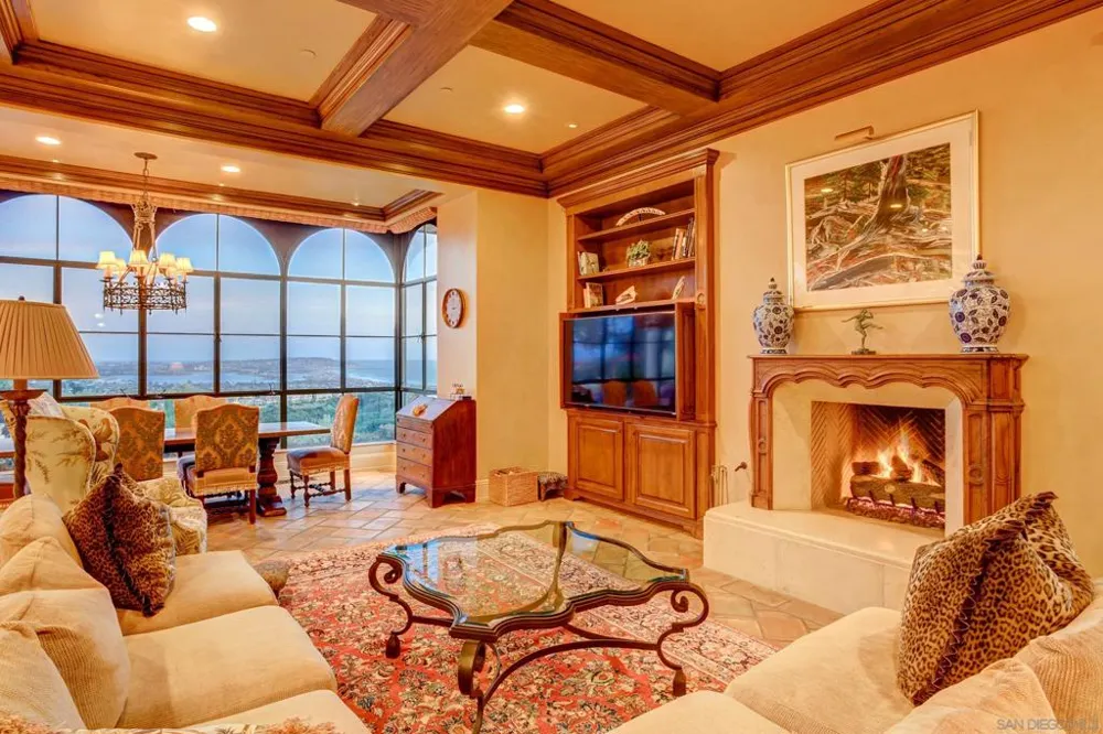5806 Bucknell Ave La Jolla, CA 92037