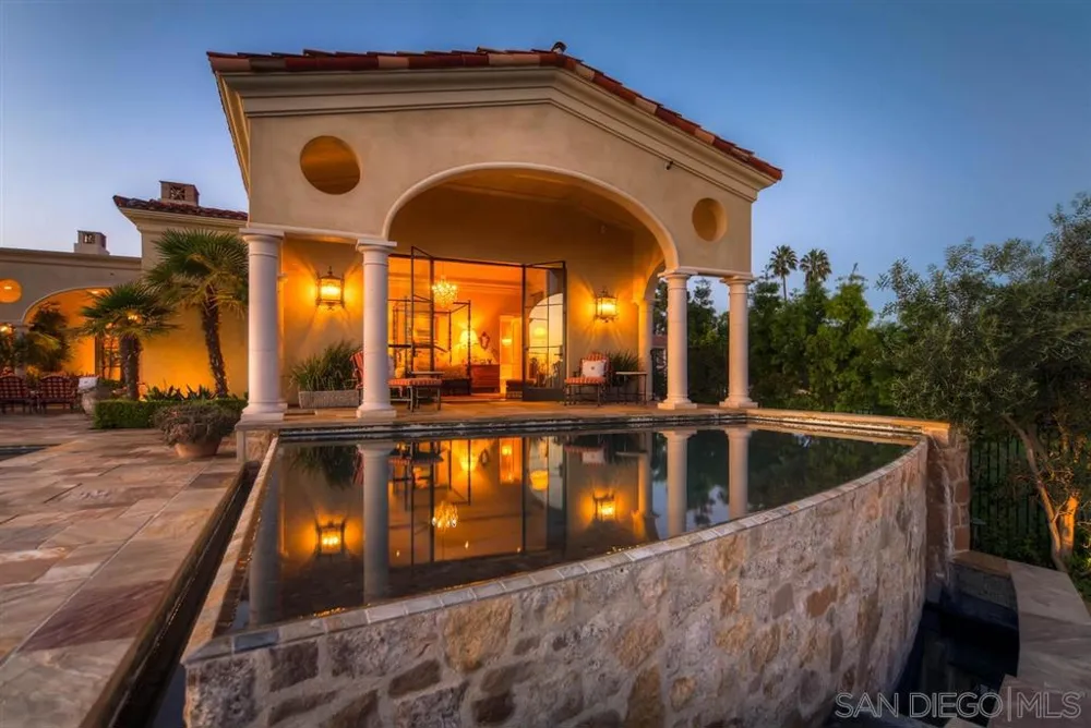 5806 Bucknell Ave La Jolla, CA 92037