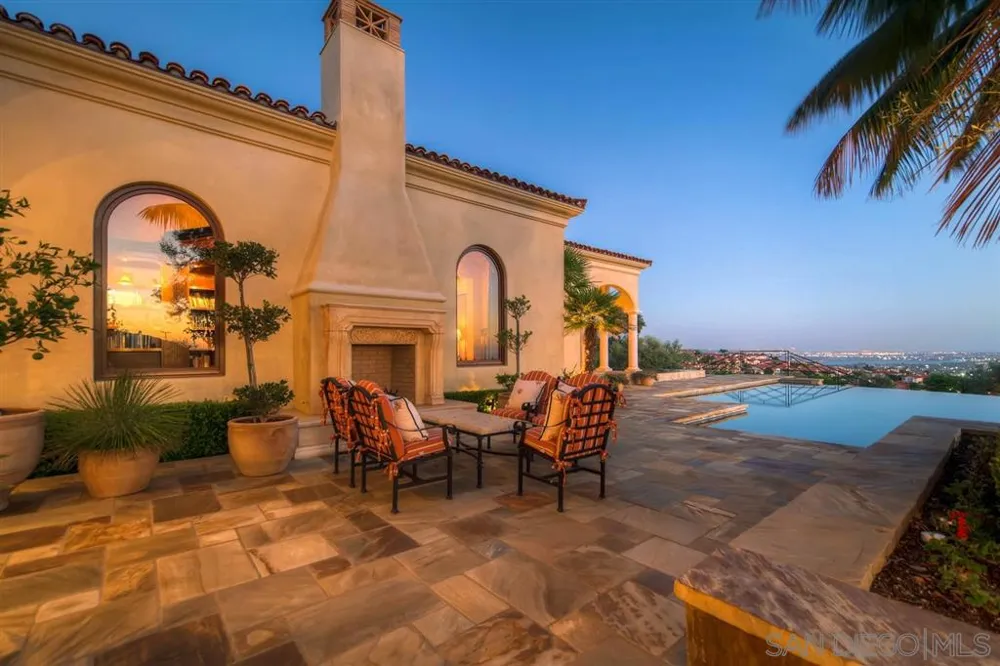 5806 Bucknell Ave La Jolla, CA 92037