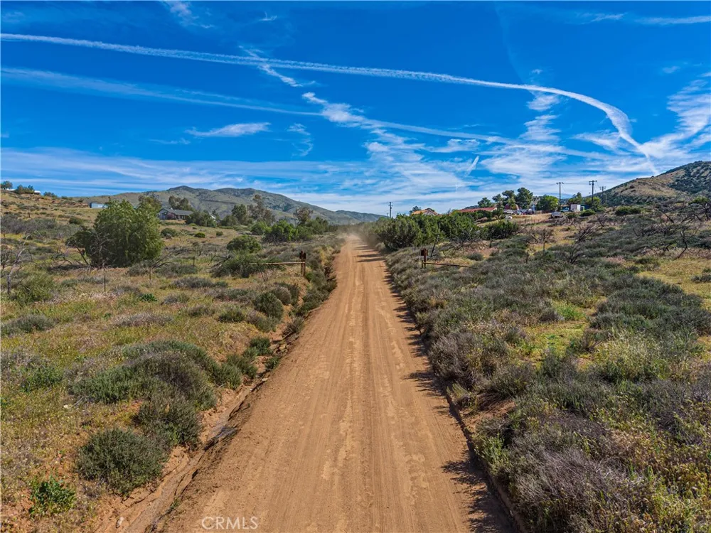 Tuthill Agua Dulce, CA 91350