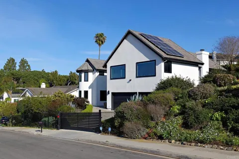 2739 Argonauta Street