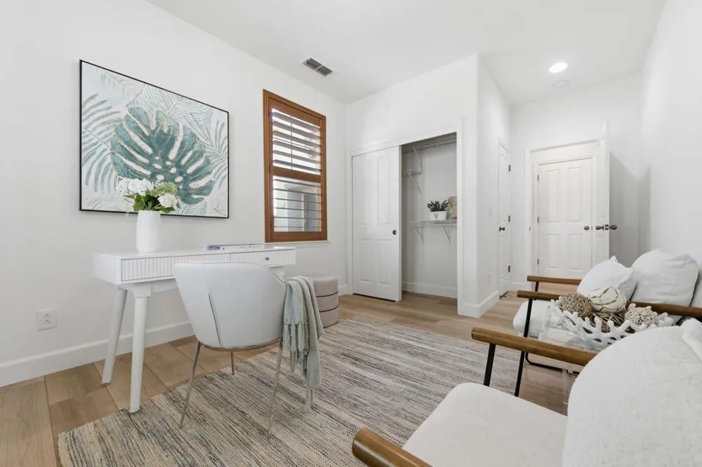 698 W Rico Way Mountain House, CA 95391
