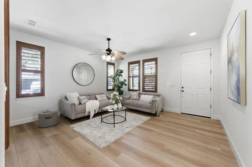 698 W Rico Way Mountain House, CA 95391