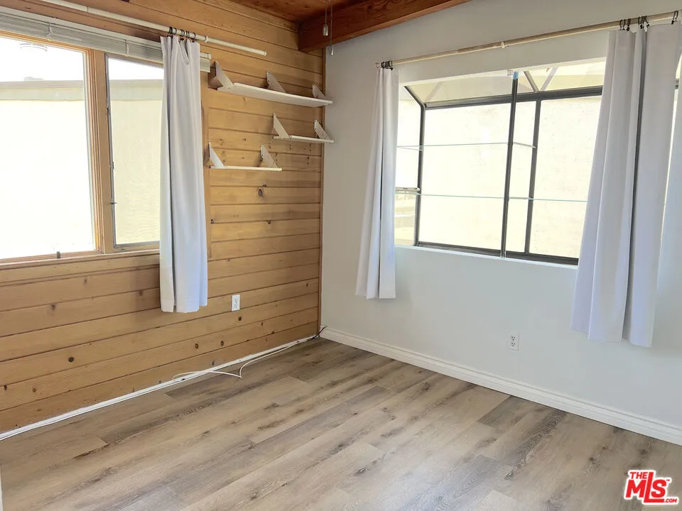 6232 TAPIA DRIVE #A Malibu, CA 90265