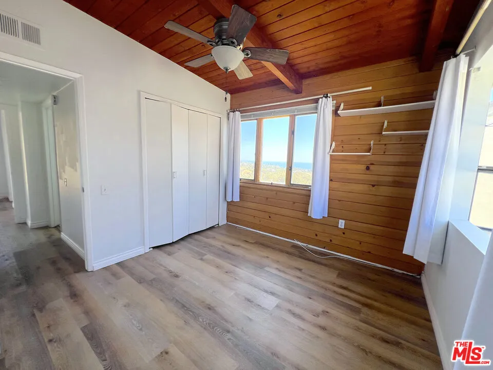 6232 TAPIA DRIVE #A Malibu, CA 90265