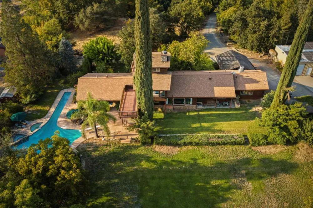7555 Merced Falls Road Snelling, CA 95369