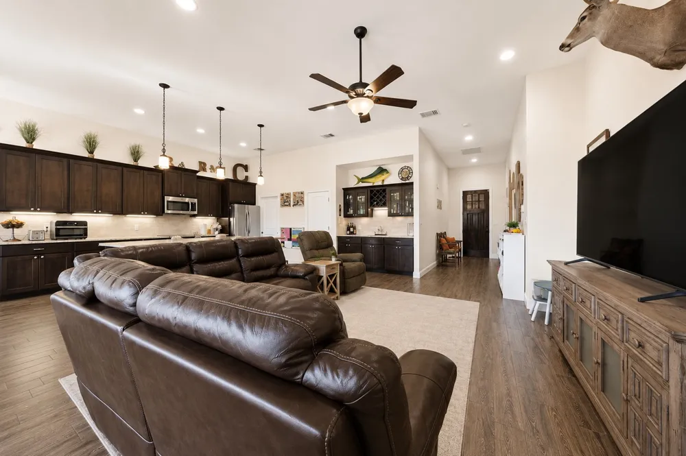 1773 Desiree Street Canyon Lake, TX 78133