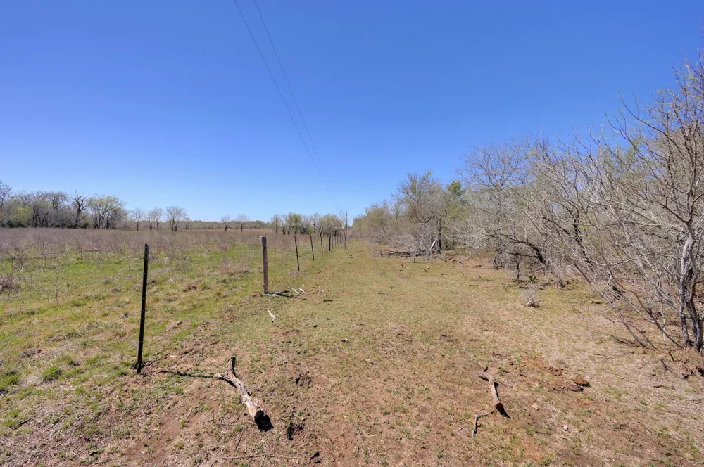FM 2814 Waelder, TX 78959