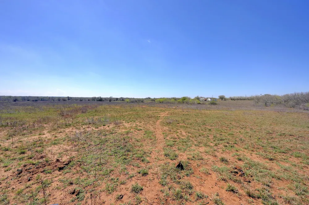 Cr 397 Waelder, TX 78959