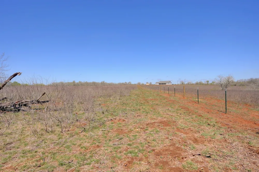 Cr 397 Waelder, TX 78959