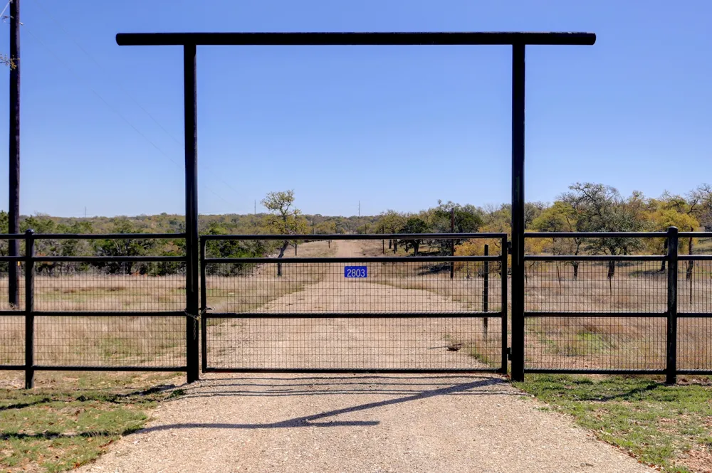 2803 Zenner Ahrens Road Fredericksburg, TX 78624