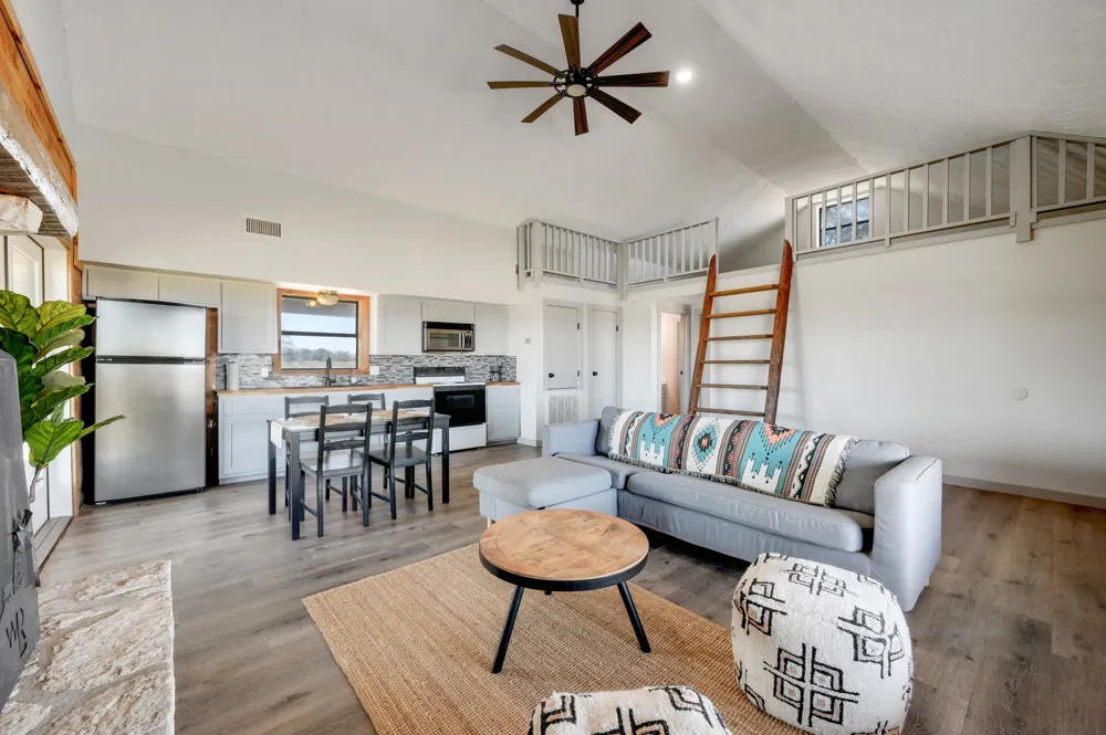 2803 Zenner Ahrens Road Fredericksburg, TX 78624