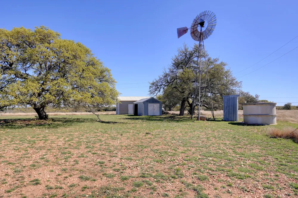 2803 Zenner Ahrens Road Fredericksburg, TX 78624