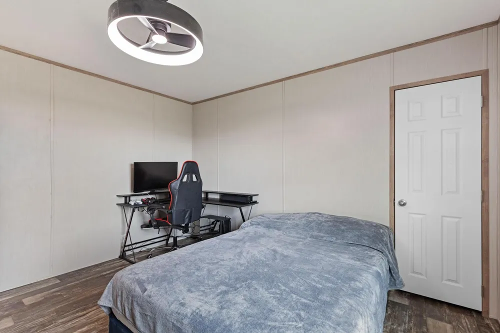 122 Kelp Gull Drive Del Valle, TX 78617