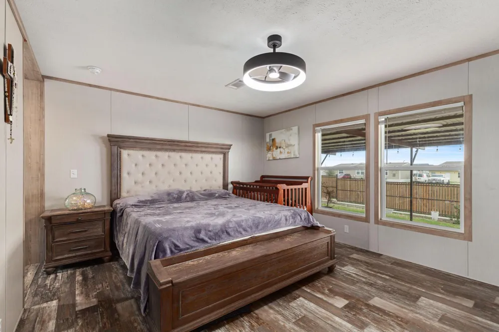 122 Kelp Gull Drive Del Valle, TX 78617