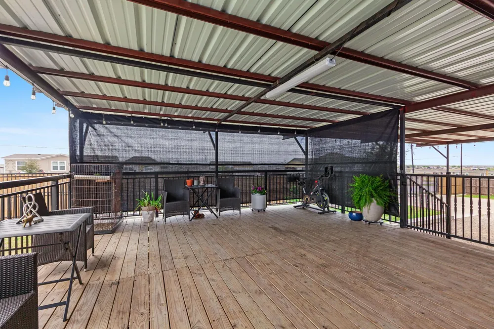 122 Kelp Gull Drive Del Valle, TX 78617