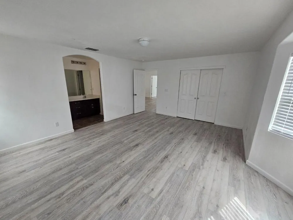 13721 Santa Lucia Drive Gustine, CA 95322