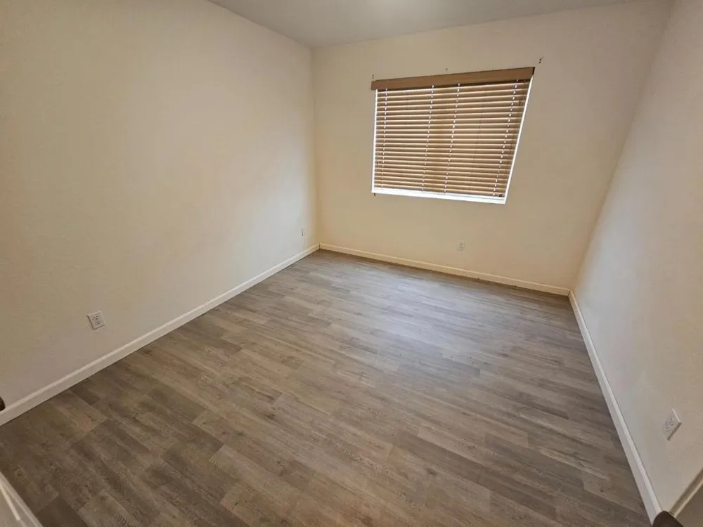 13721 Santa Lucia Drive Gustine, CA 95322