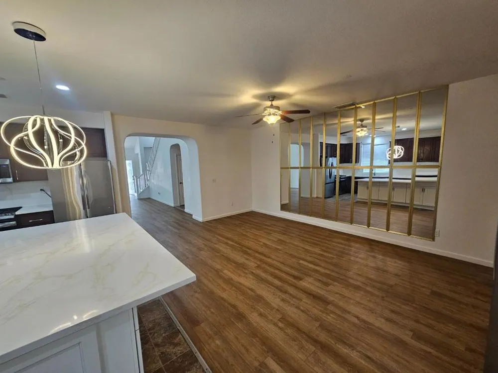 13721 Santa Lucia Drive Gustine, CA 95322