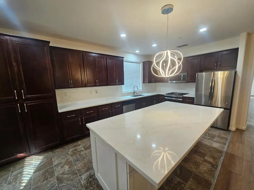 13721 Santa Lucia Drive Gustine, CA 95322