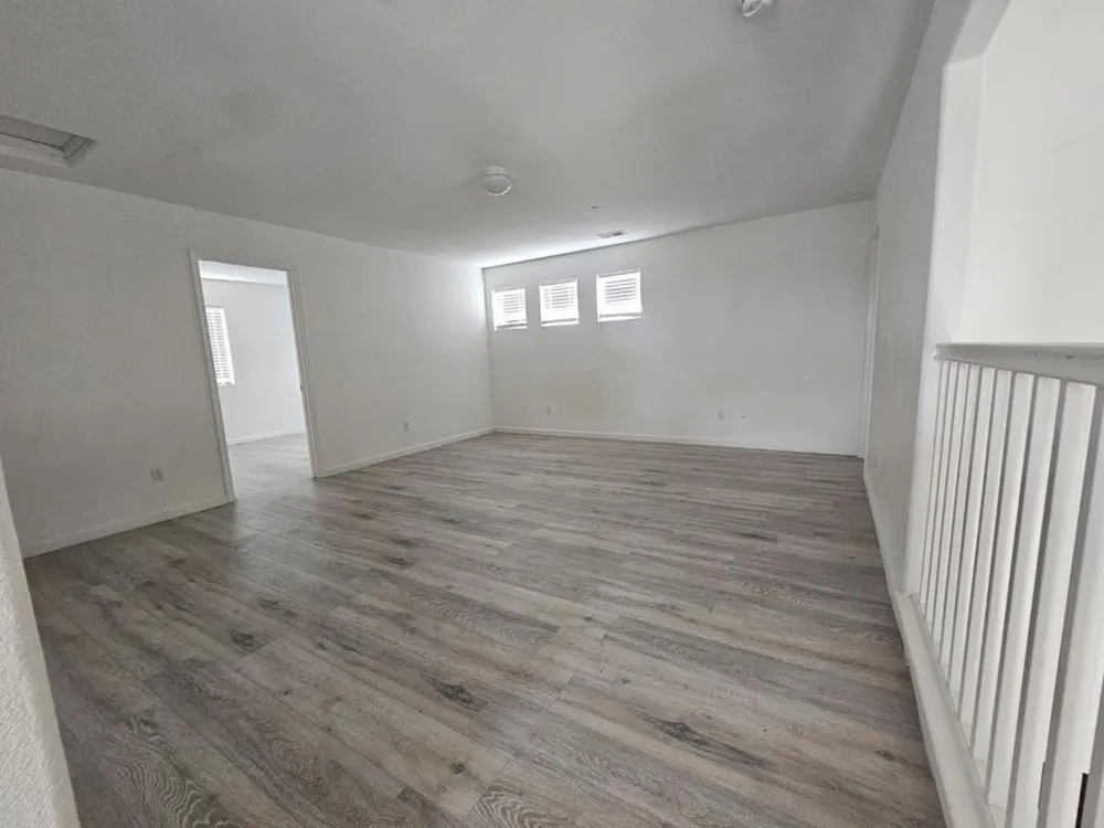 13721 Santa Lucia Drive Gustine, CA 95322