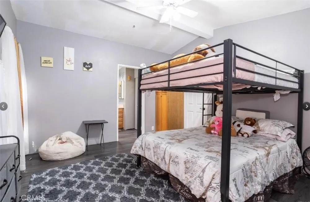 30090 Briggs Road Agua Dulce, CA 91390