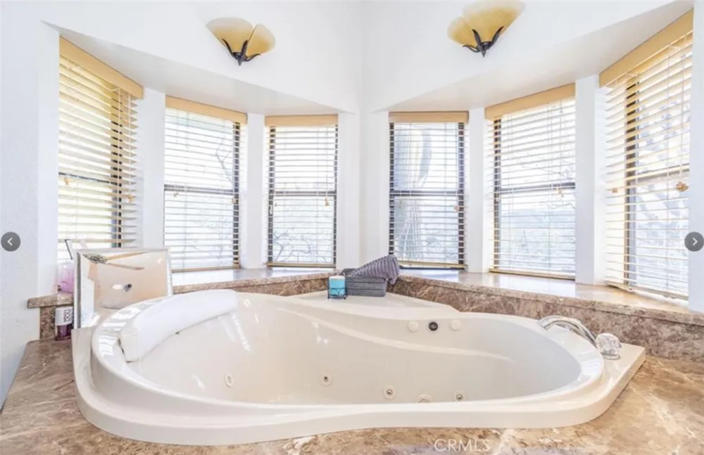 30090 Briggs Road Agua Dulce, CA 91390