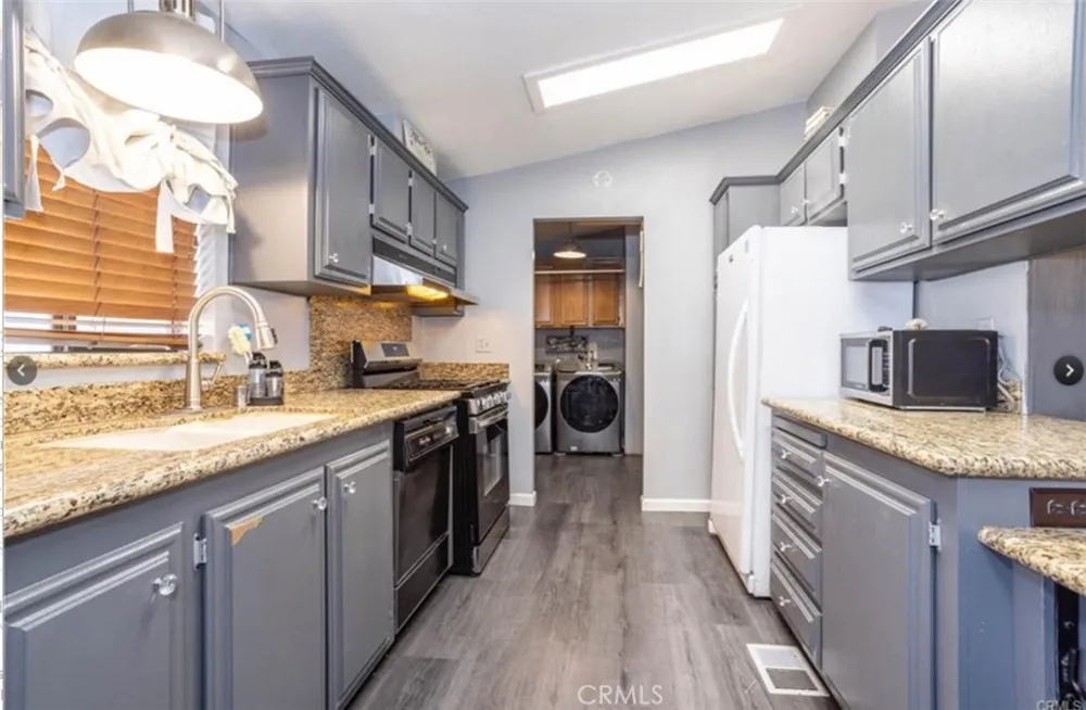 30090 Briggs Road Agua Dulce, CA 91390