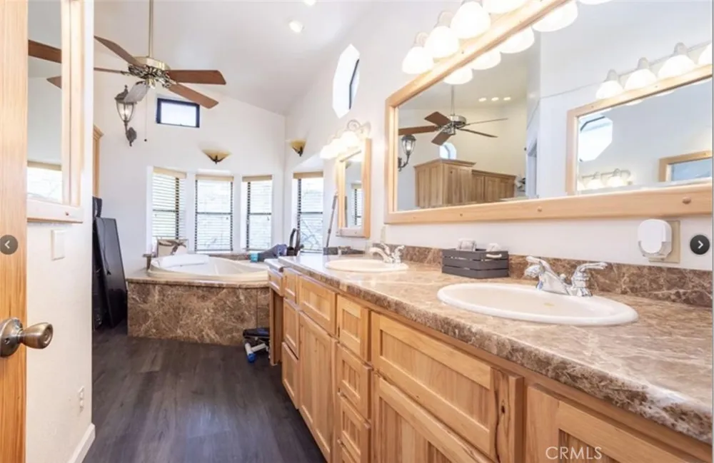 30090 Briggs Road Agua Dulce, CA 91390
