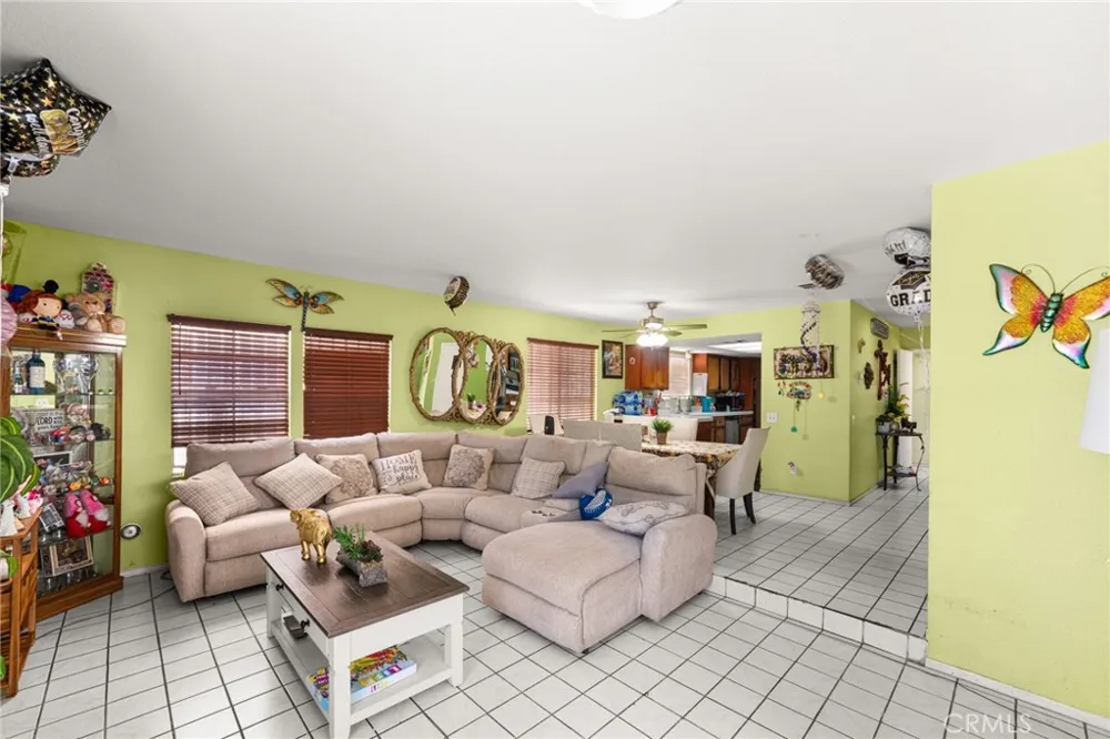 14134 Orizaba Paramount, CA 90723