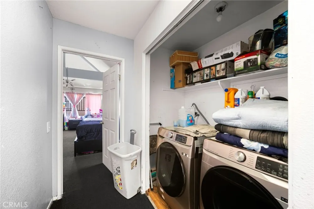 14134 Orizaba Paramount, CA 90723