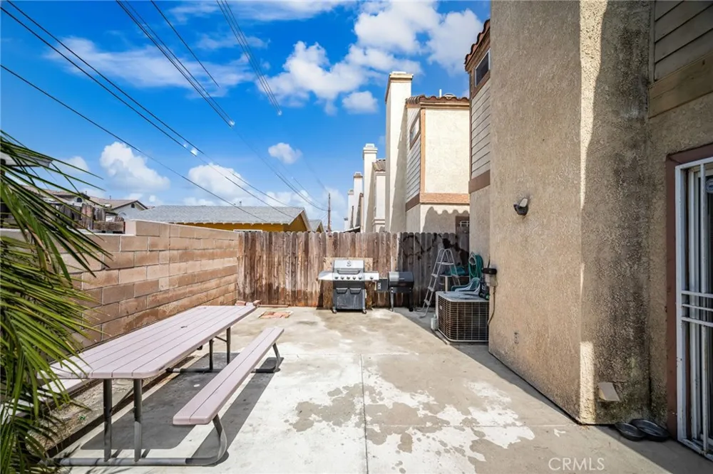 14134 Orizaba Paramount, CA 90723