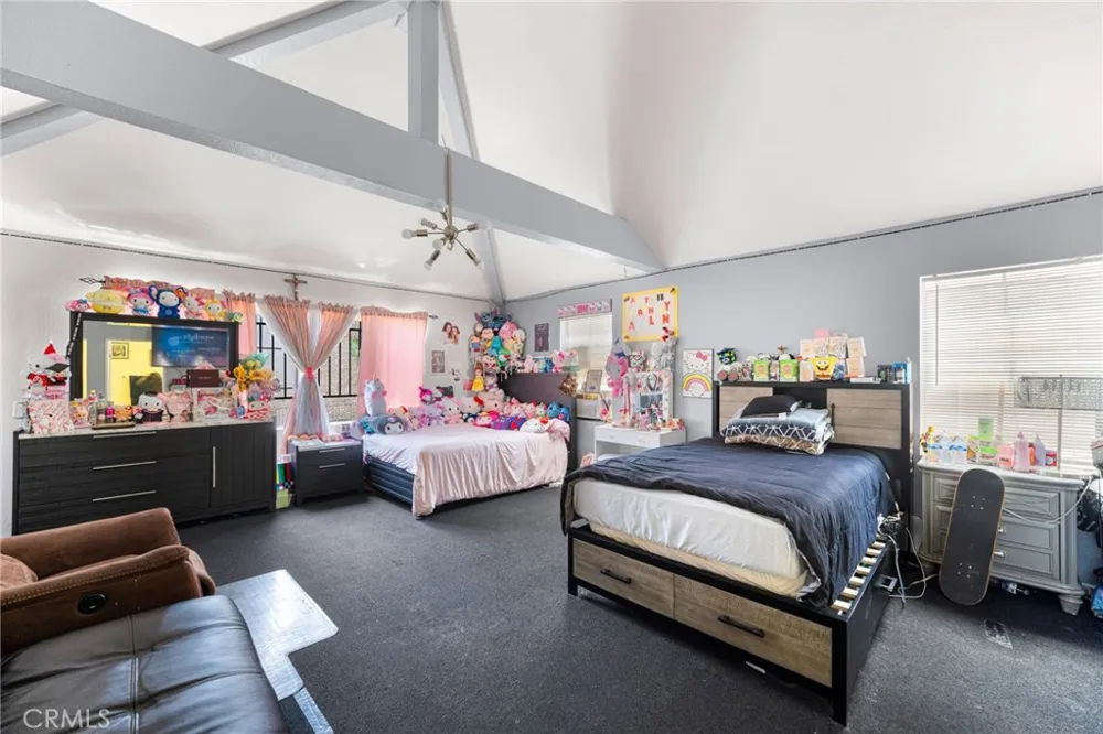 14134 Orizaba Paramount, CA 90723