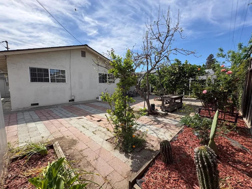 5187 Doyle Road San Jose, CA 95129