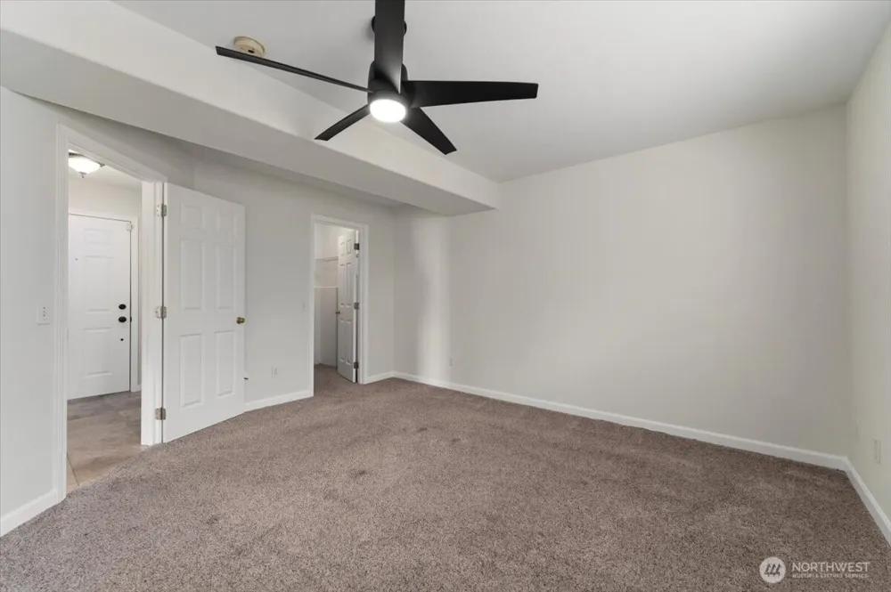 2305 W Woodin Ave #2E Chelan, WA 98816