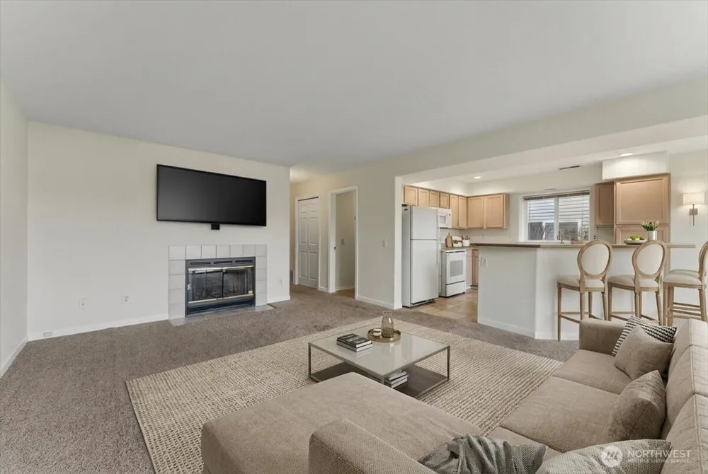 2305 W Woodin Ave #2E Chelan, WA 98816
