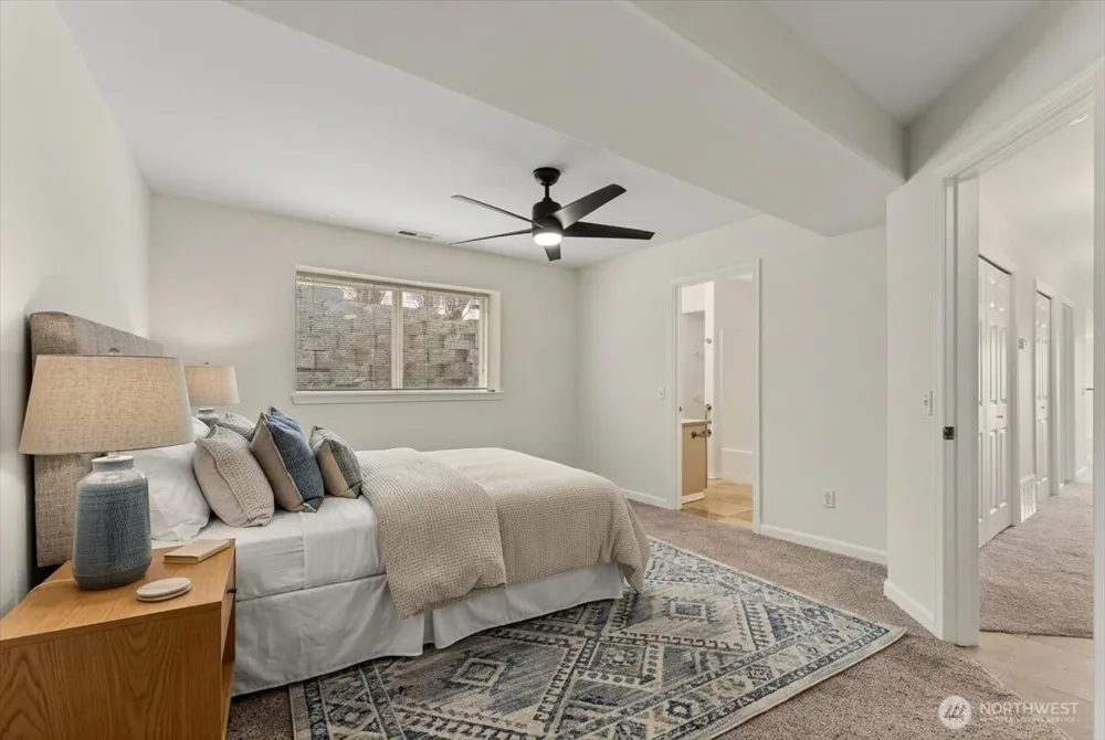 2305 W Woodin Ave #2E Chelan, WA 98816