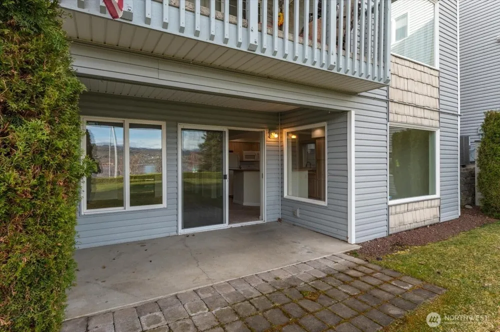 2305 W Woodin Ave #2E Chelan, WA 98816
