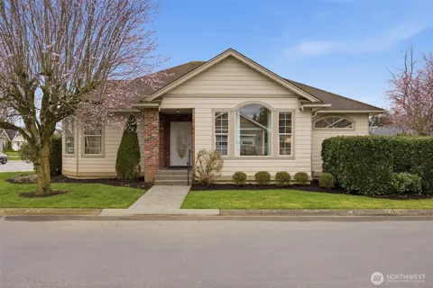 1417 Woodfield Place
