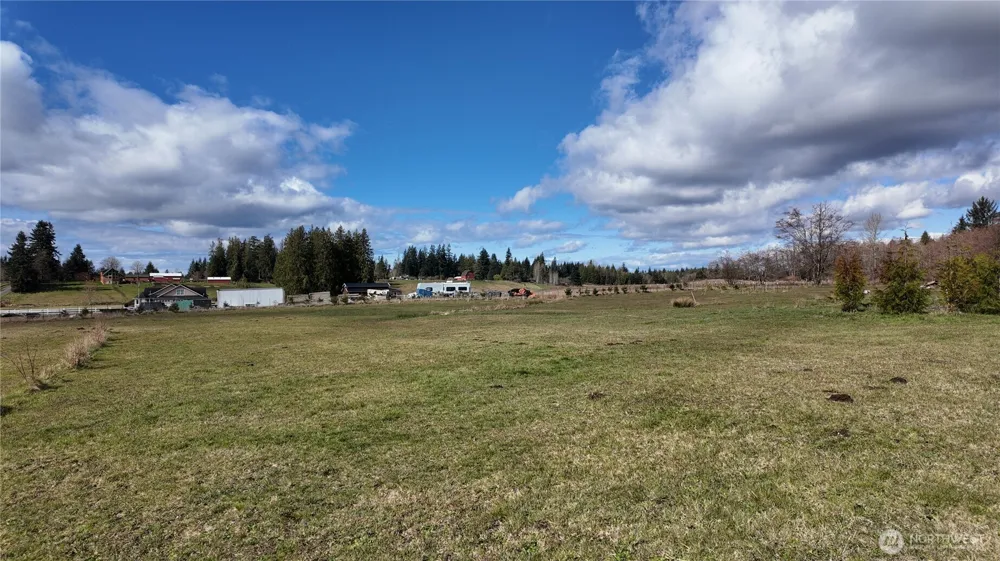 3723 324th Street NW Stanwood, WA 98292
