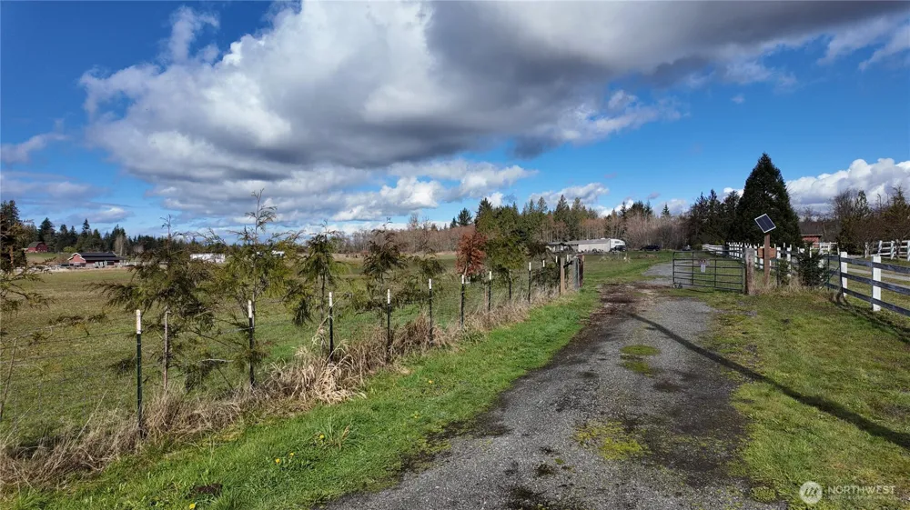3723 324th Street NW Stanwood, WA 98292