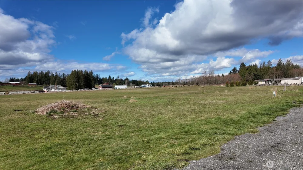 3723 324th Street NW Stanwood, WA 98292