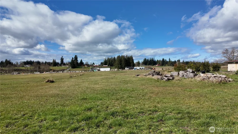 3723 324th Street NW Stanwood, WA 98292