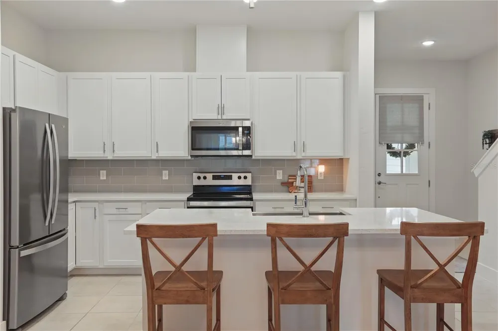 1462 BROOKDALE COURT Oviedo, FL 32765