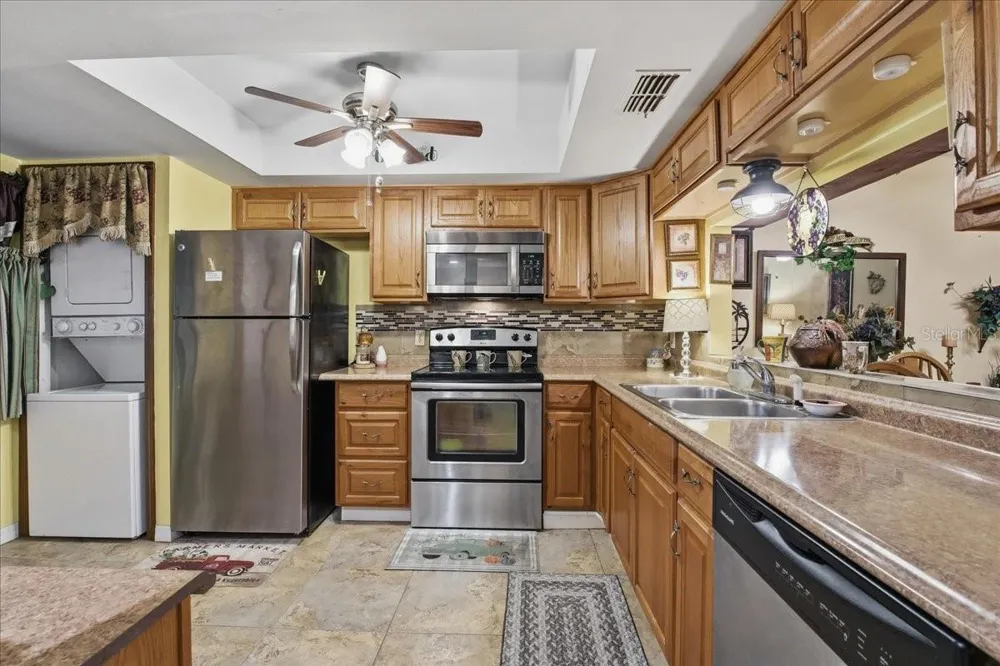 7804 EUREKA DRIVE Hudson, FL 34667