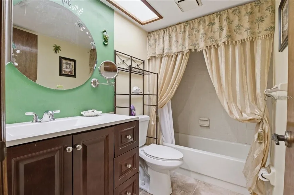 7804 EUREKA DRIVE Hudson, FL 34667