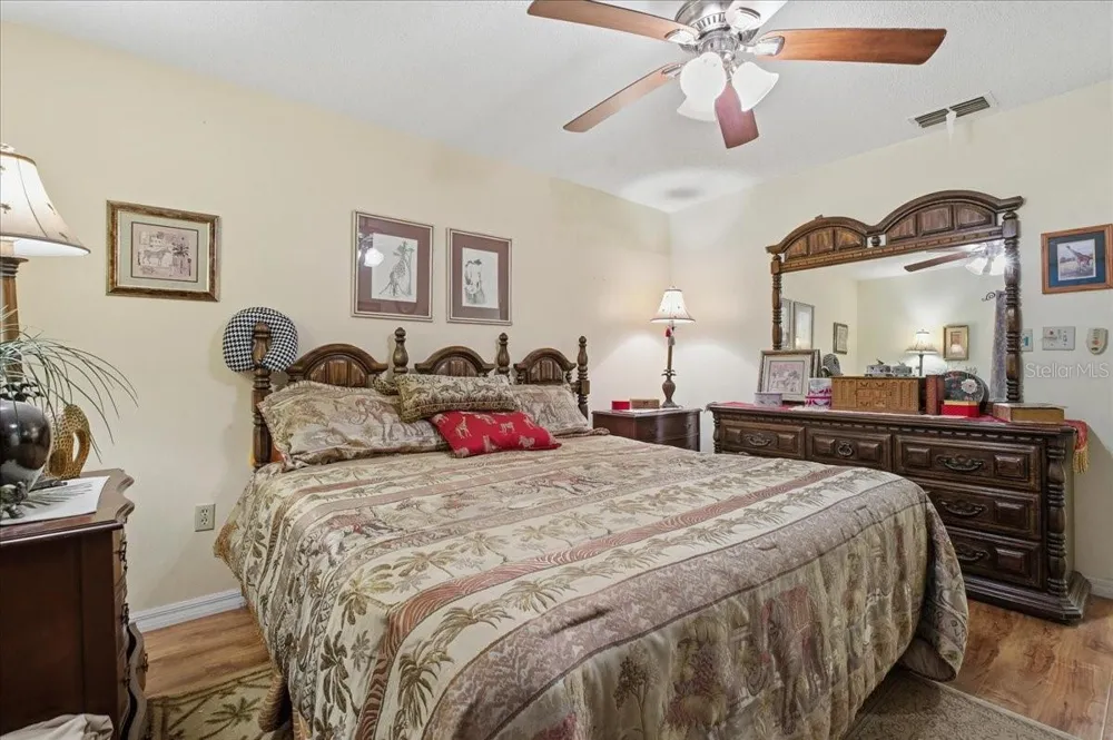 7804 EUREKA DRIVE Hudson, FL 34667