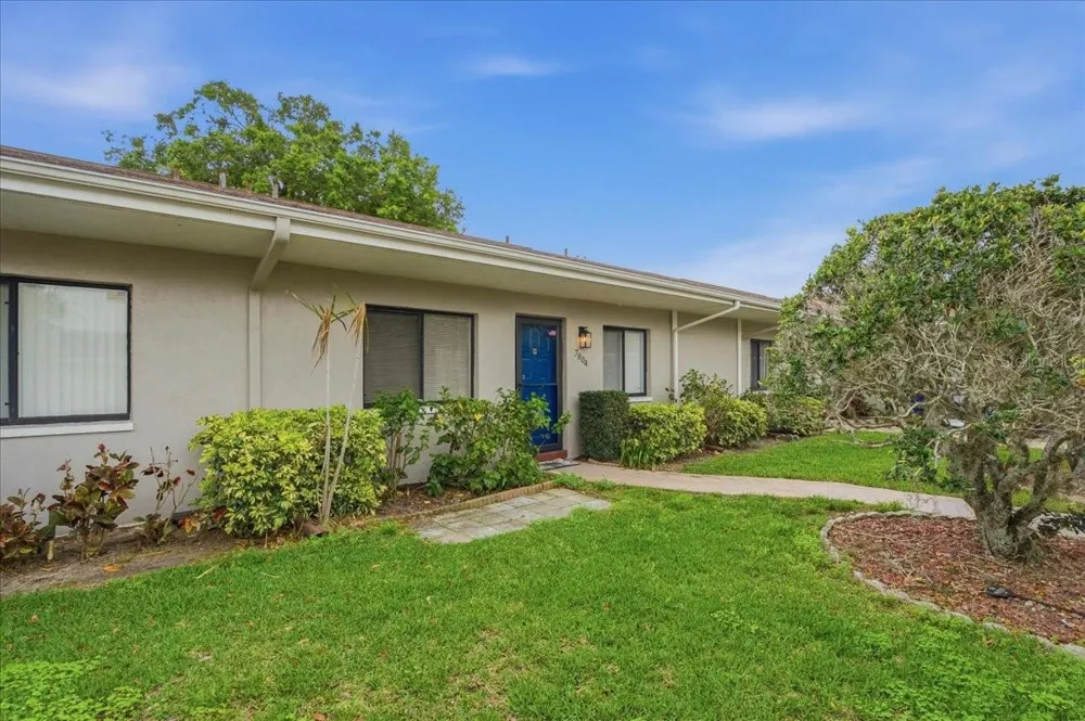 7804 EUREKA DRIVE Hudson, FL 34667