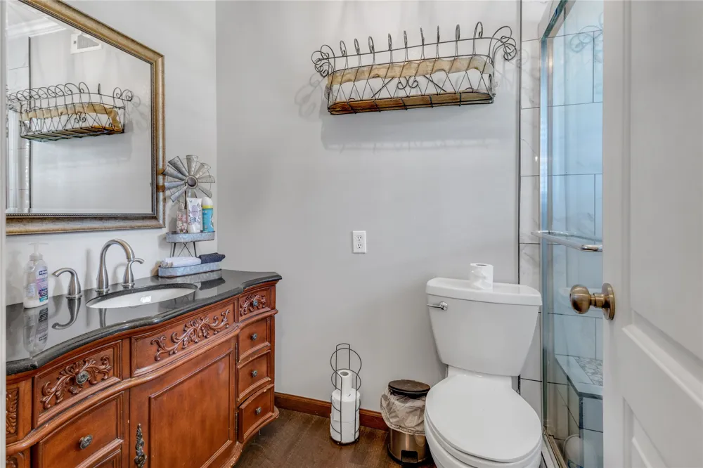 1432 County Road 2270 Mineola, TX 75773