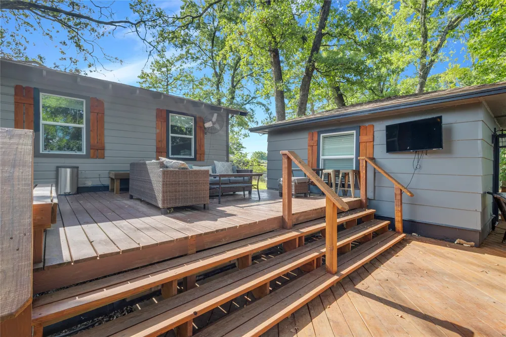 1432 County Road 2270 Mineola, TX 75773